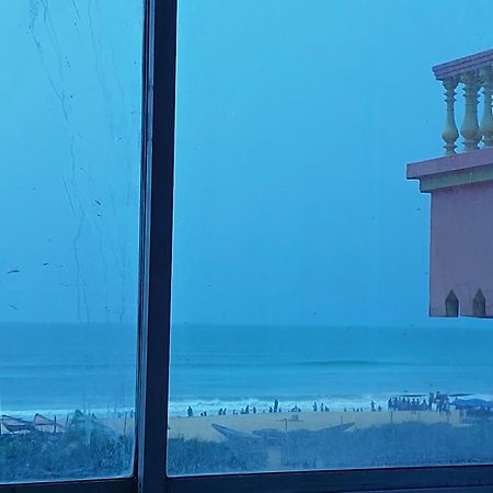 Nirman Beach Homestay Puri Esterno foto