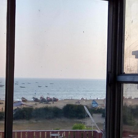 Nirman Beach Homestay Puri Esterno foto