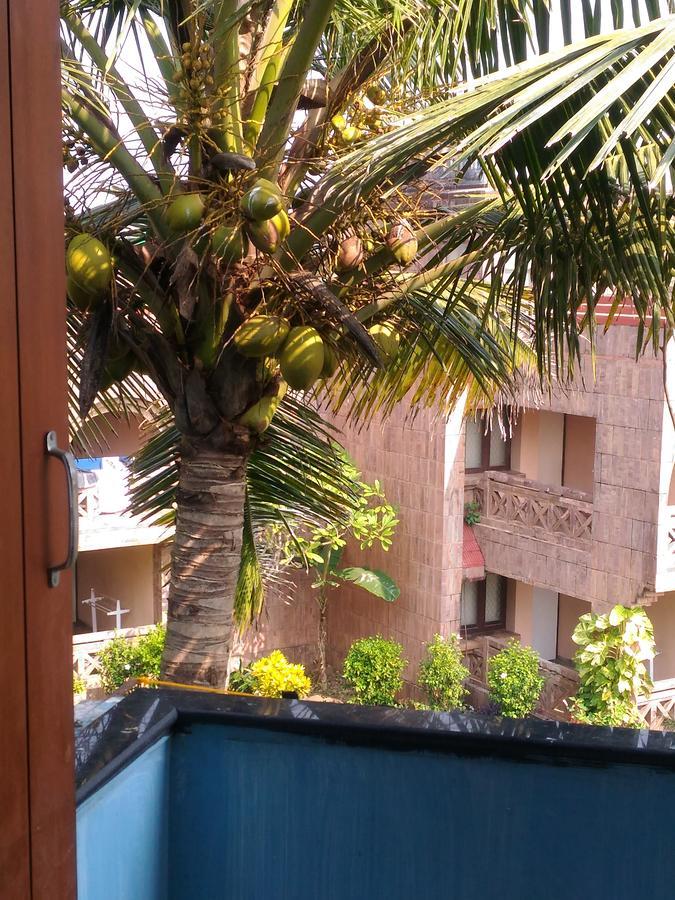 Nirman Beach Homestay Puri Esterno foto